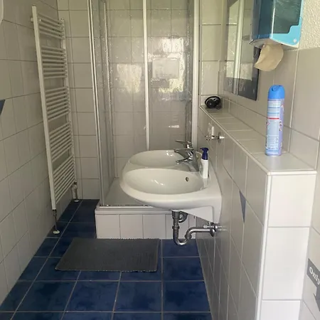 Ferienzimmer Oelhaf In Weiss Self Check-in Mit Key-tresore Quarto em Acomodações Particulares