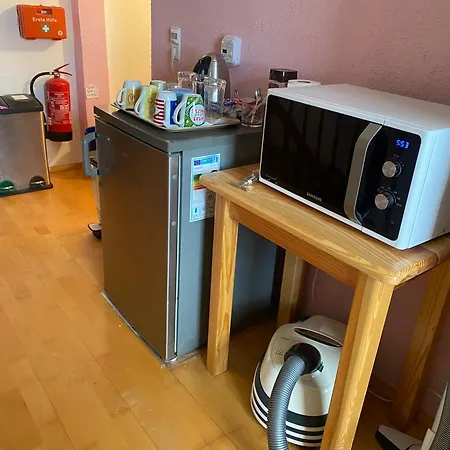 Ferienzimmer Oelhaf In Weiss Self Check-in Mit Key-tresore * Вильгельмсдорф